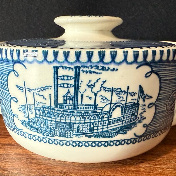 CURRIER & IVES Sugar Bowl With Lid - Picture 2 of 14